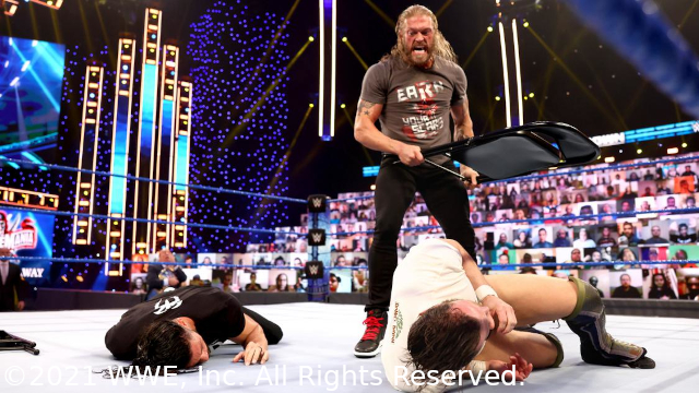 大手通販 WWE WrestleMania 21 特別リングサイド パイプ椅子 スポーツ